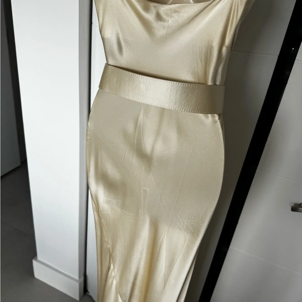 Nicholas Lucinda Cream Satin Dress - Picture 5 of 8